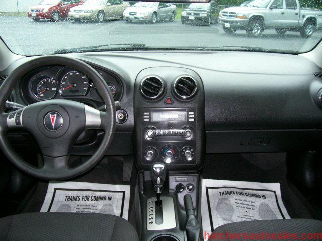 Pontiac G6 2006 photo 2