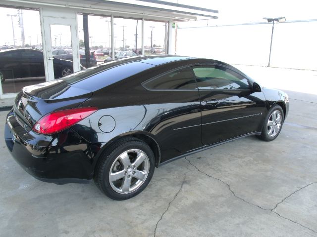 Pontiac G6 Sportback LS Coupe