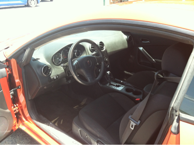 Pontiac G6 Sportback LS Coupe