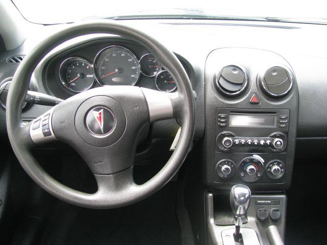 Pontiac G6 2006 photo 11