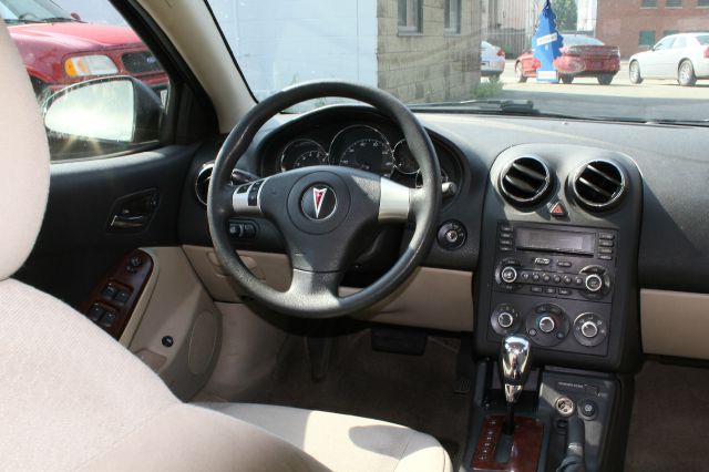 Pontiac G6 2006 photo 10