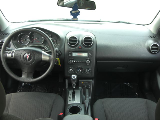 Pontiac G6 2006 photo 14