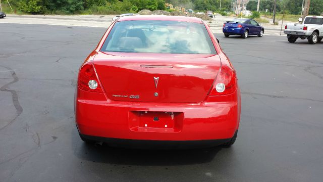 Pontiac G6 2006 photo 2