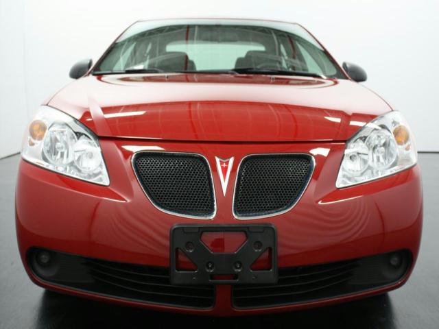 Pontiac G6 2006 photo 2