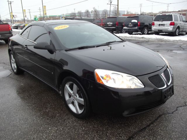 Pontiac G6 2006 photo 2