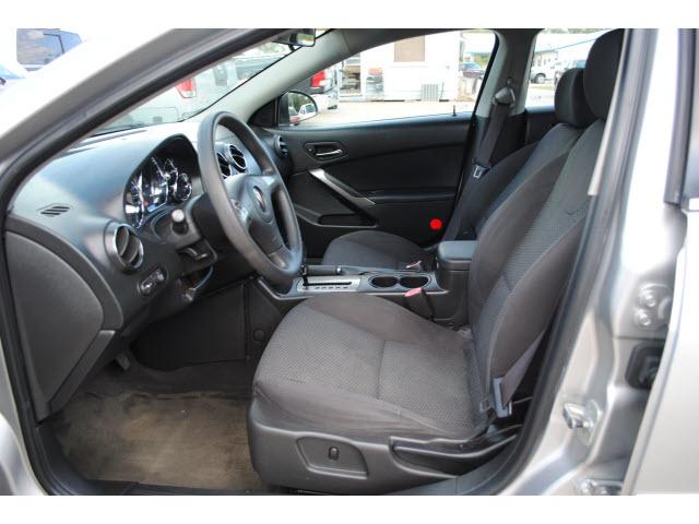 Pontiac G6 2006 photo 2