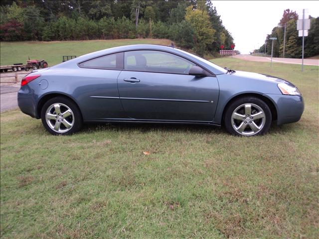 Pontiac G6 2006 photo 2