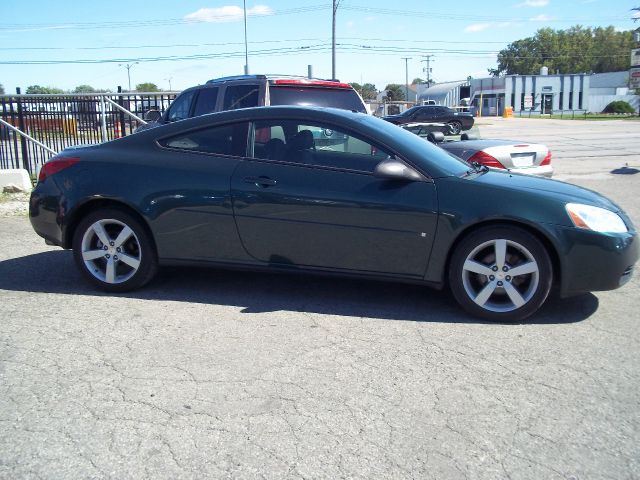 Pontiac G6 2006 photo 2