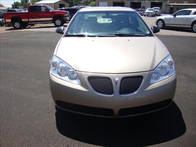 Pontiac G6 2006 photo 2