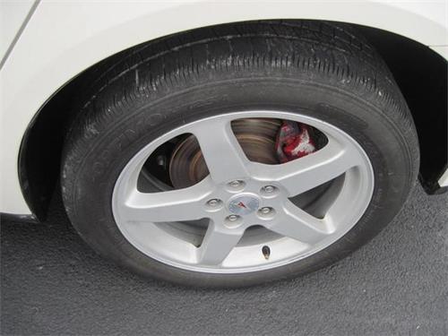 Pontiac G6 2007 photo 2