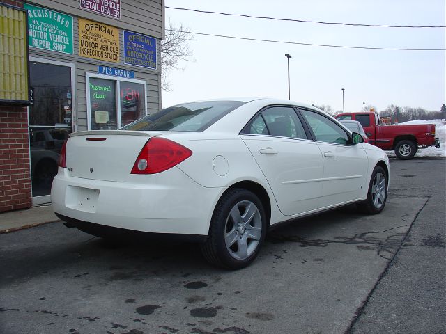 Pontiac G6 2007 photo 2
