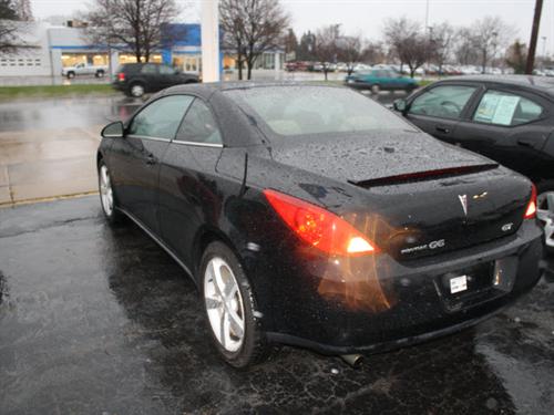 Pontiac G6 2007 photo 2
