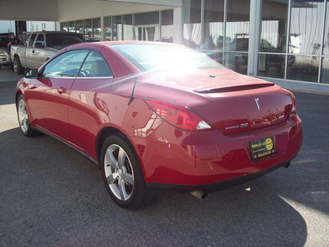Pontiac G6 2007 photo 1