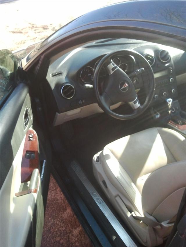 Pontiac G6 2007 photo 2