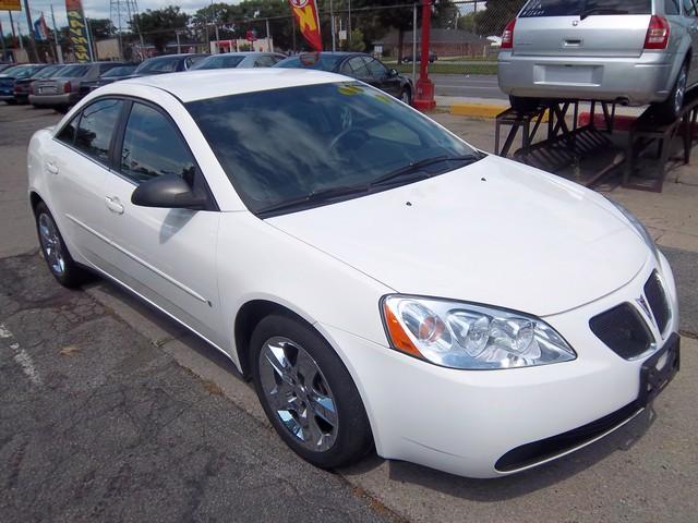 Pontiac G6 Base Sedan