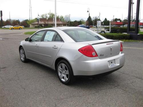 Pontiac G6 2007 photo 1