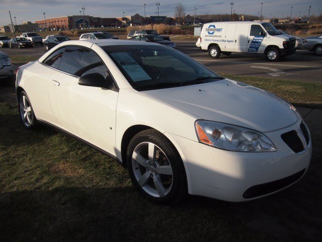 Pontiac G6 2007 photo 1