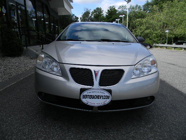 Pontiac G6 2007 photo 2