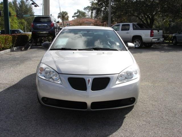 Pontiac G6 2007 photo 2