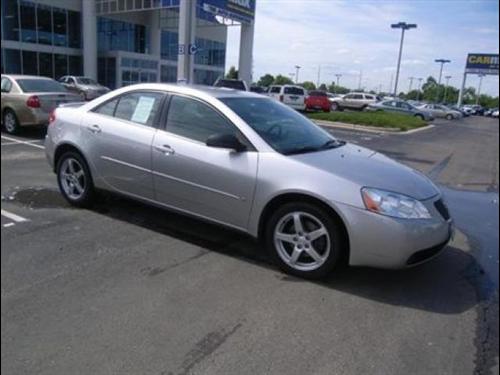 Pontiac G6 2007 photo 2