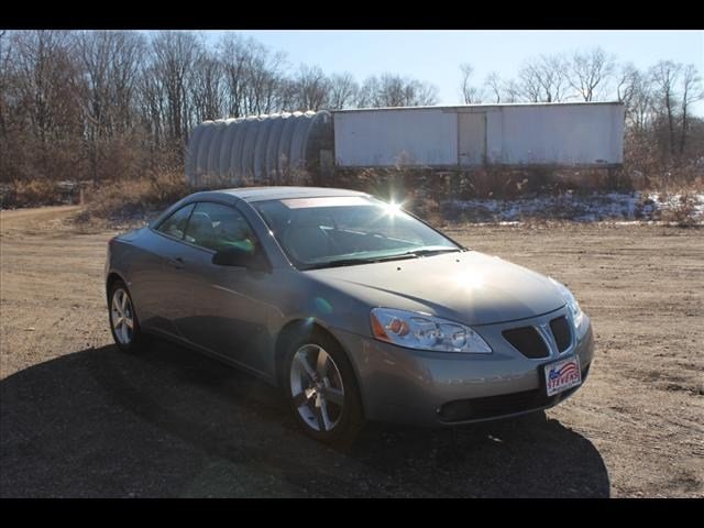 Pontiac G6 2007 photo 2