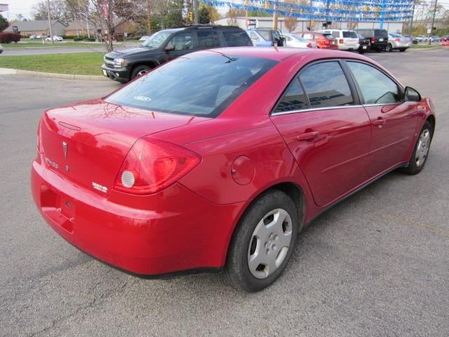 Pontiac G6 2007 photo 2
