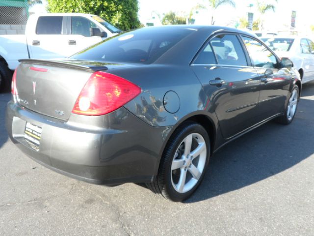 Pontiac G6 2007 photo 2