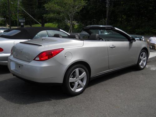 Pontiac G6 2007 photo 2