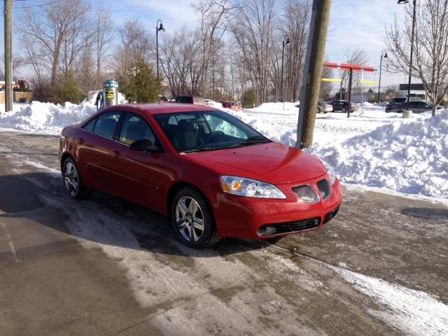 Pontiac G6 2007 photo 2