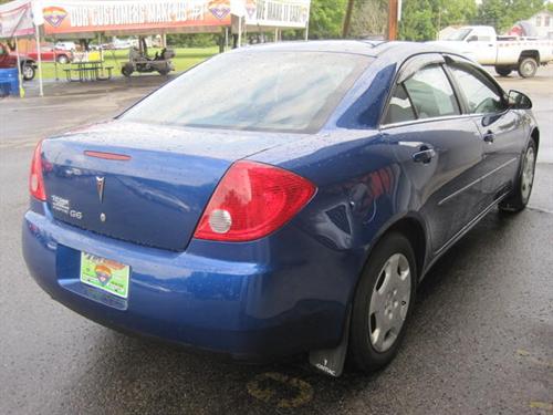 Pontiac G6 2007 photo 2