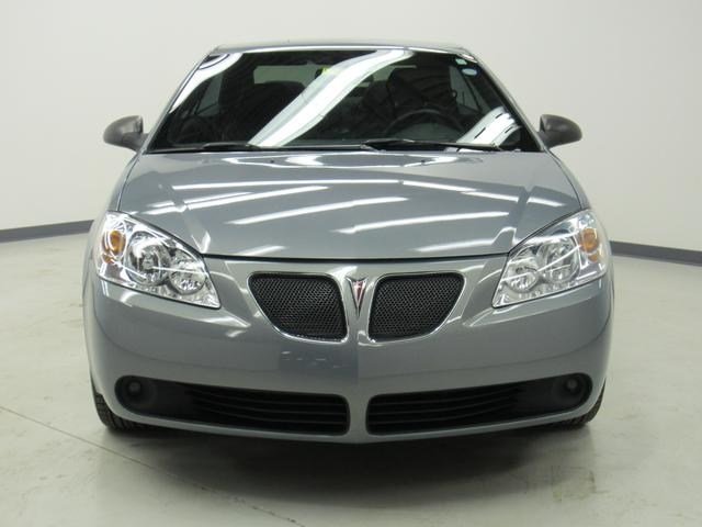Pontiac G6 2007 photo 2
