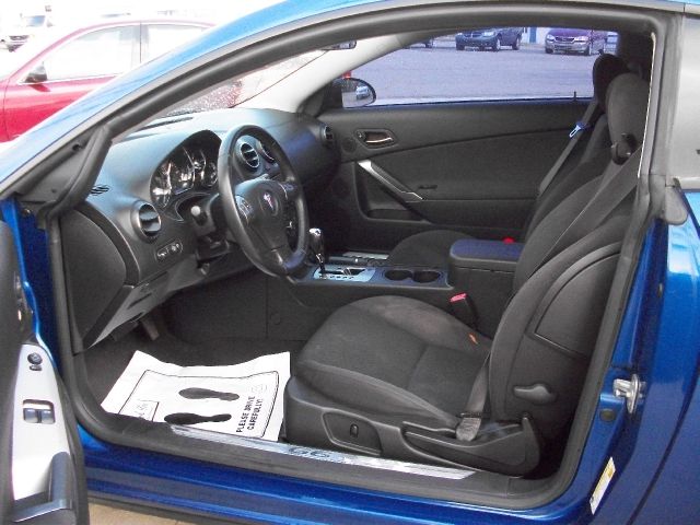 Pontiac G6 2007 photo 2