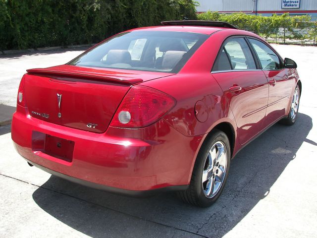 Pontiac G6 2007 photo 2
