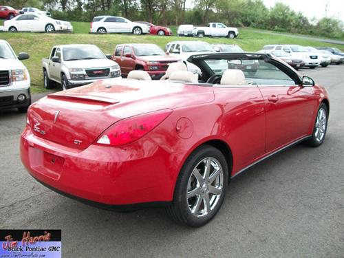 Pontiac G6 2007 photo 2