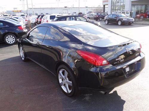 Pontiac G6 2007 photo 2