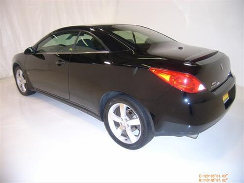 Pontiac G6 2007 photo 2