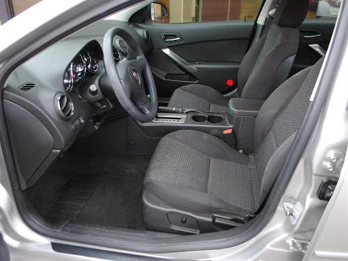 Pontiac G6 2007 photo 2