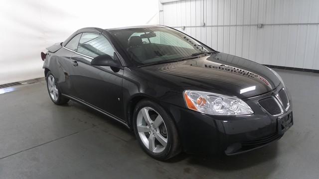 Pontiac G6 2007 photo 2