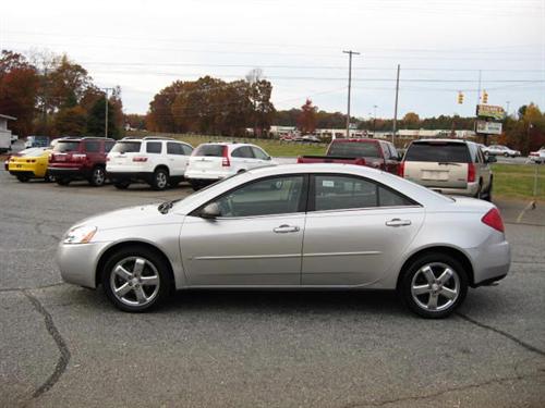 Pontiac G6 2007 photo 2