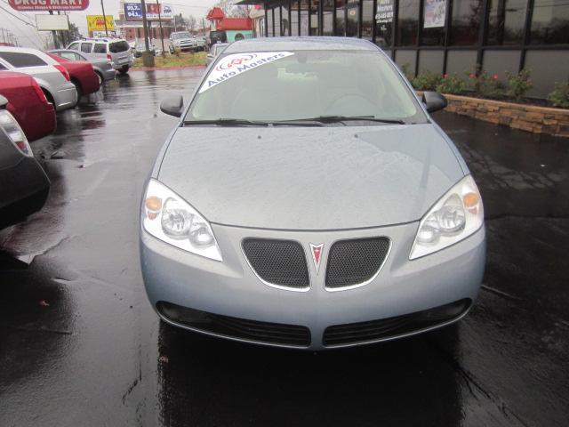 Pontiac G6 2007 photo 2