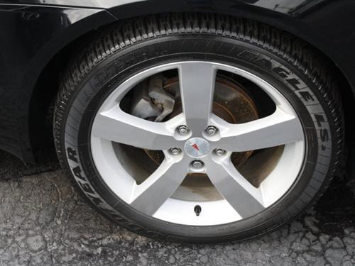 Pontiac G6 2007 photo 2