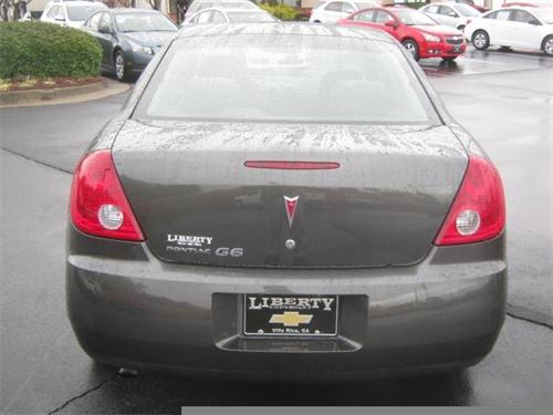 Pontiac G6 2007 photo 2