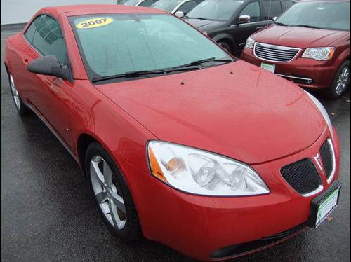Pontiac G6 2007 photo 2