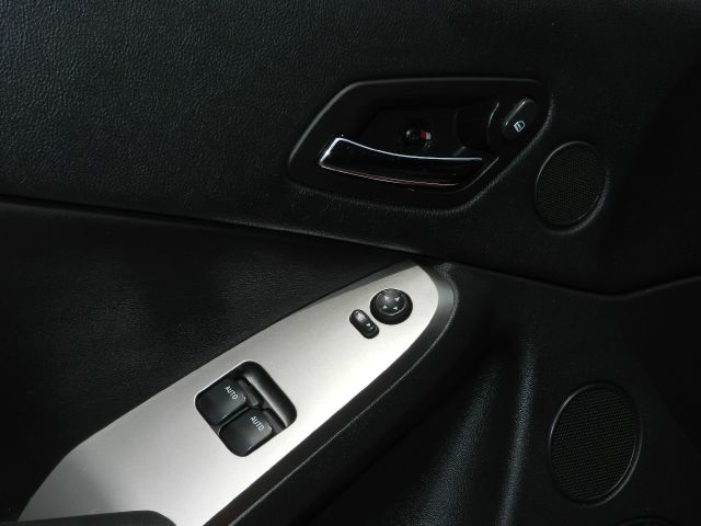 Pontiac G6 335xi Coupe AWD Coupe