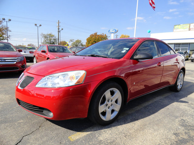 Pontiac G6 4WD Supercrew Styleside 5-1/2 Ft Box XLT Unspecified