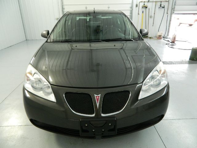 Pontiac G6 2007 photo 2