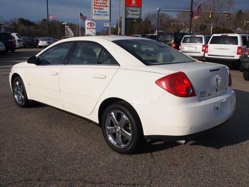 Pontiac G6 2007 photo 2