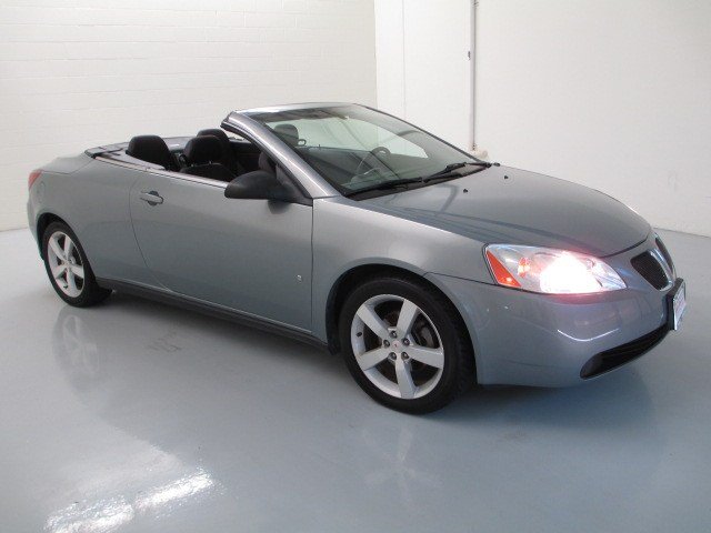 Pontiac G6 2007 photo 2