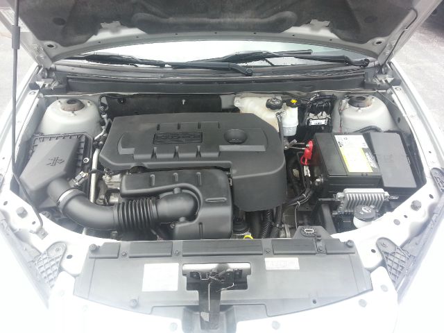 Pontiac G6 2007 photo 2