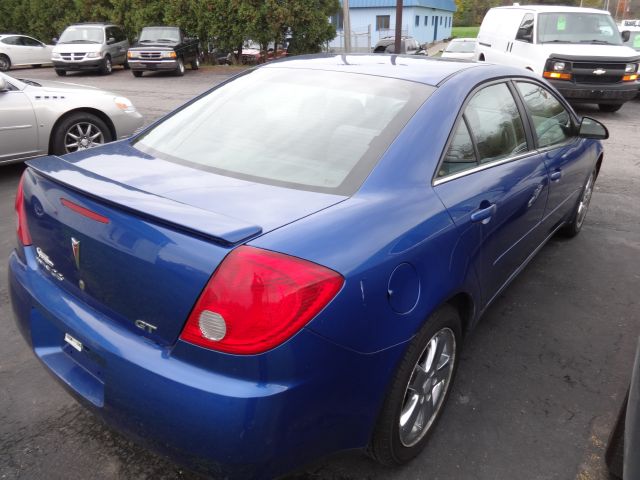 Pontiac G6 2007 photo 2